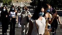 Гърция въвежда нови ограничения за неваксинираните