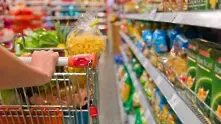 Сърбия ограничи цените на основни хранителни продукти