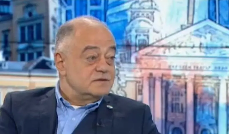 Атанас Атанасов: Президентът Радев трябва да разбере, че не е патрон на това правителство