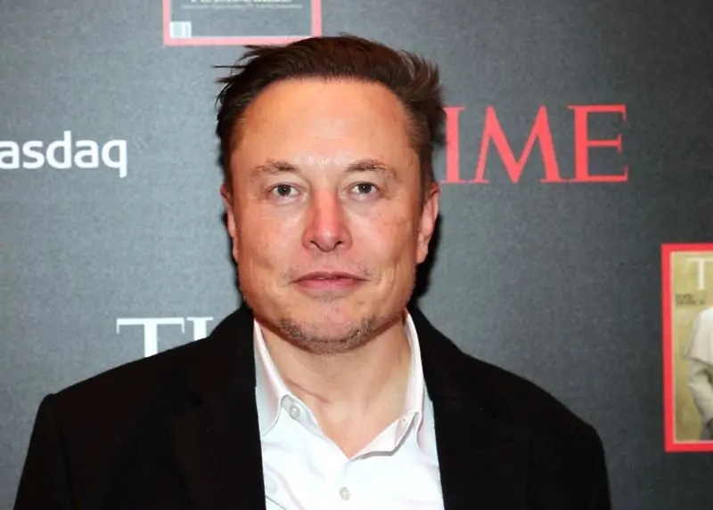 Мъск продължава да продава акции на Tesla