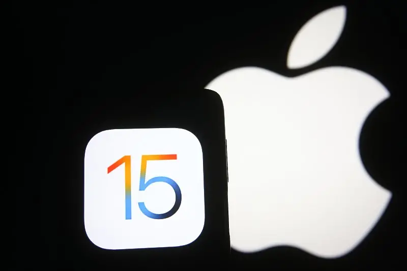 Потребителите на Apple ще могат да завещават данни на близките си