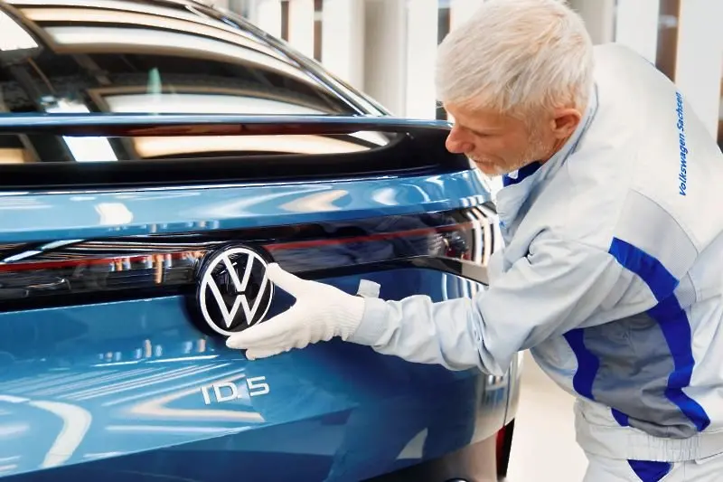 Заводът на Volkswagen в Долна Саксония премина изцяло на електромобили