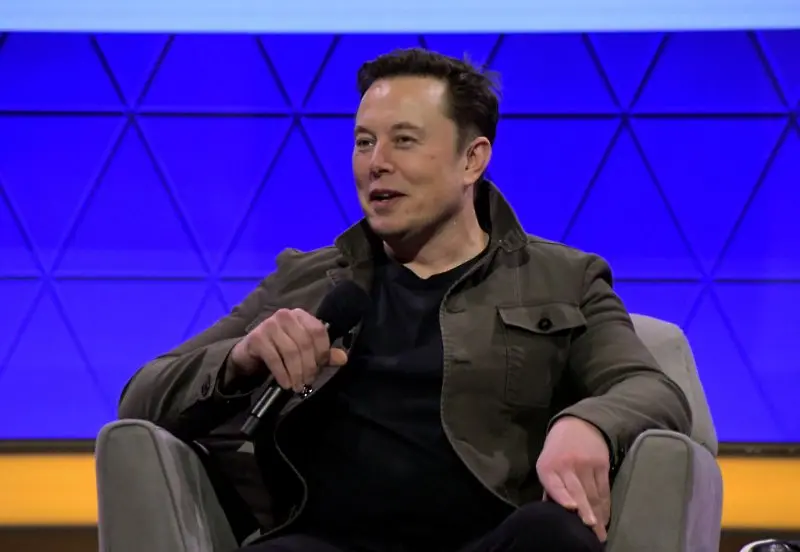 Илон Мъск: Наистина смятах да направя Tesla частна