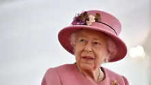 Елизабет II пред служители: Не мога много да се движа