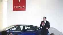 Мъск дарил 5 млн. акции на Tesla за благотворителност