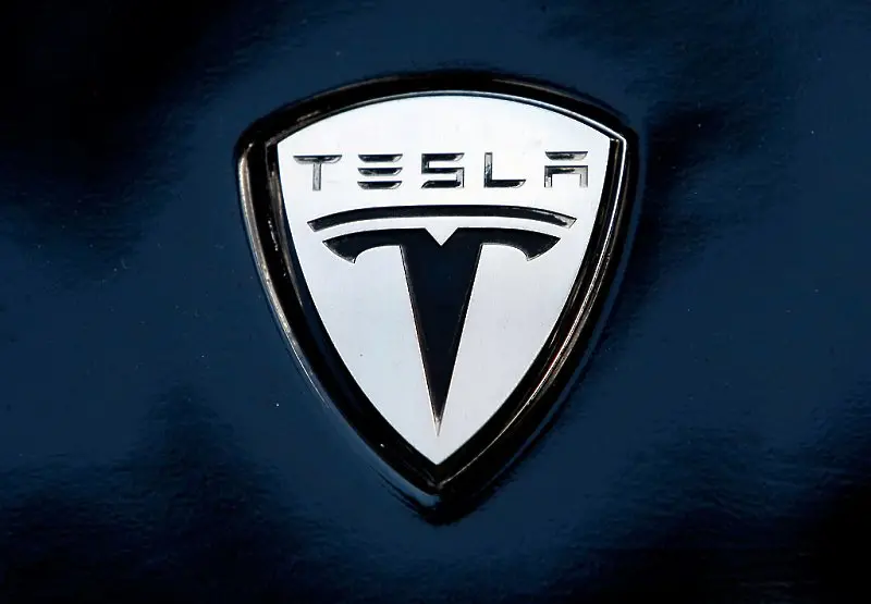 Биткойни за 2 млрд. долара притежавала Tesla в края на 2021 г.