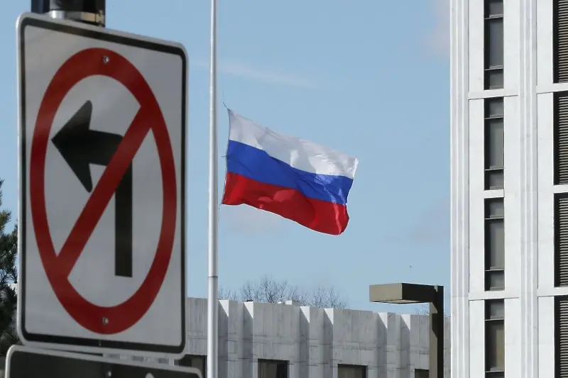 Русия гони замeстник-посланика на САЩ 
