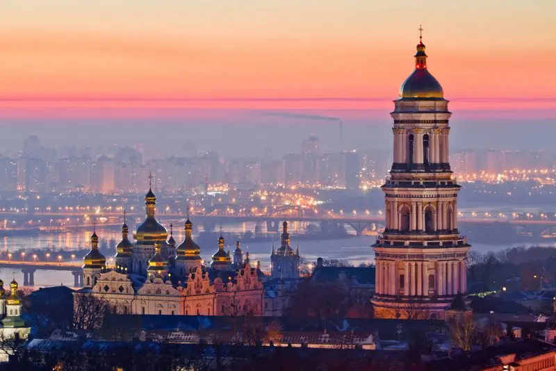 Австралия затвори временно посолството си в Киев