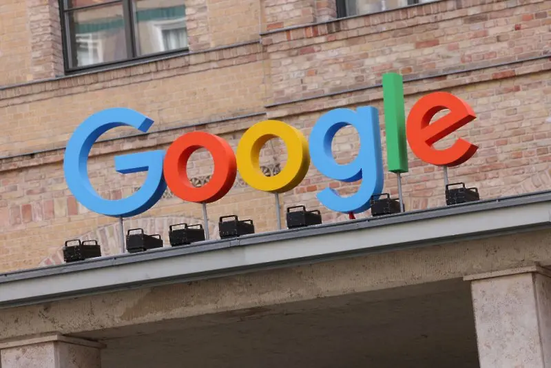 Google премахва руски официални медии от новинарските си канали