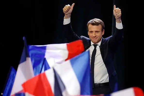 12 кандидати влизат в надпревара за нов президент на Франция