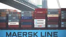 Maersk спира превозите до Русия. TotalEnergies няма да влага капитал в нови проекти в Русия