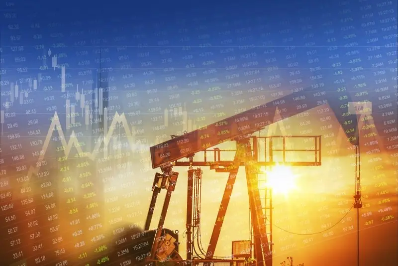 Цената на петрола удари 13-годишен връх