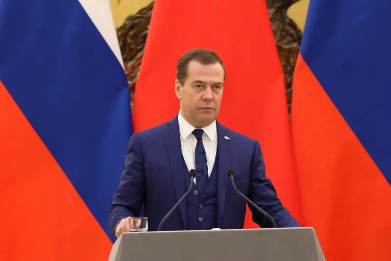 Медведев: Русия ще търгува с продоволствие и земеделски продукти само с приятелски държави