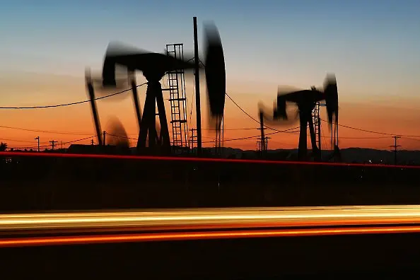 ОАЕ предупреди: Пазарите няма да издържат без нефт от Русия