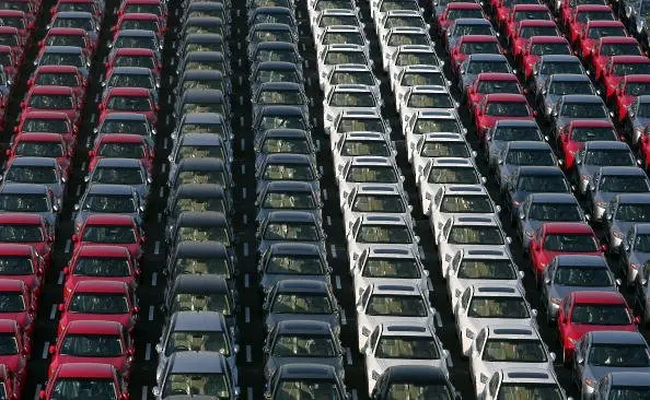 Фолксваген, Ауди, Сеат и Шкода изтеглят над 100 000 автомобила заради опасност от пожар в двигателния отсек