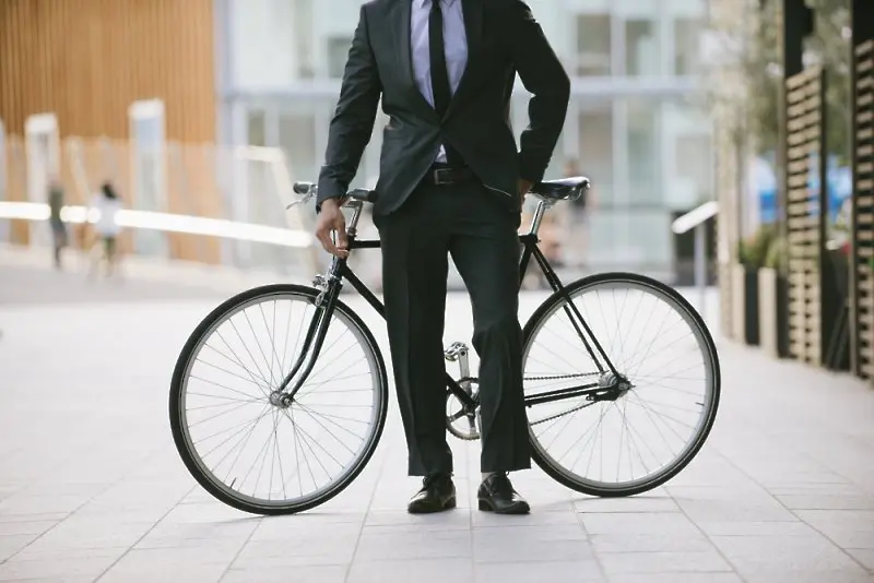 Марек Пехоцки - полският милиардер на велосипед, който иска да остане незабелязан