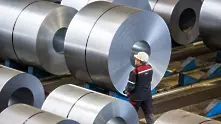 Лондон увеличава помощите за металургията и хартиената промишленост