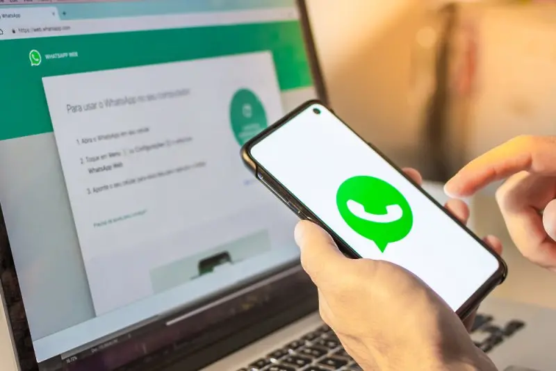 WhatsApp ограничава изтеглянето на снимки от телефона