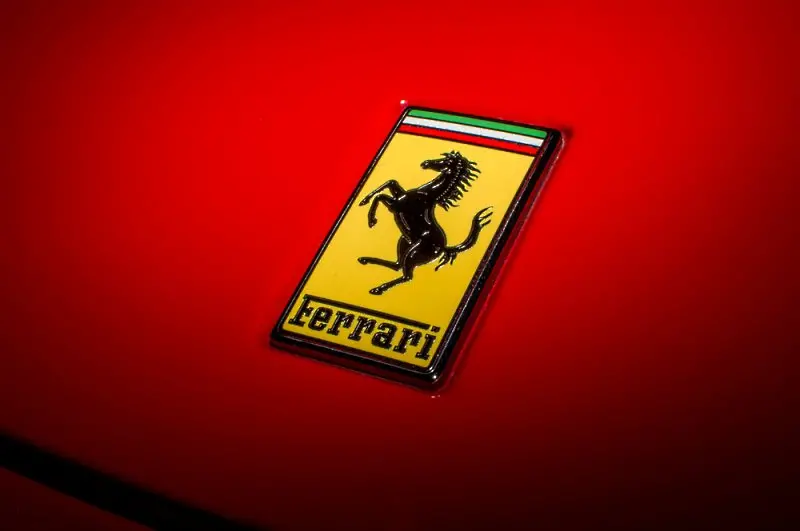 Ferrari изтегля от пазара два модела заради проблем със спирачките