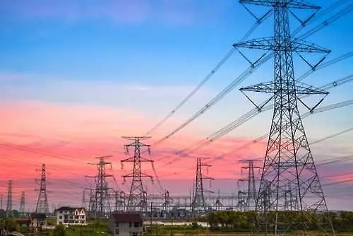 Бизнесът не се споразумя с властта за компенсациите за високите цени на тока
