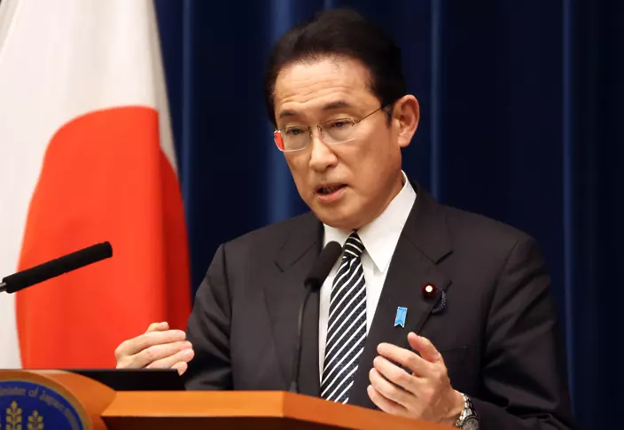 Японският премиер призова централната банка да задържи инфлацията на 2%