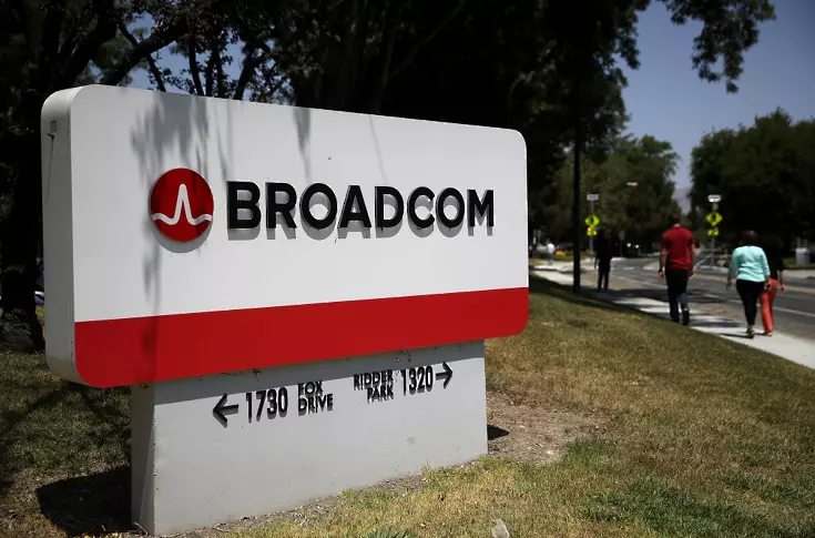 Broadcom води преговори за придобиването на VMWare