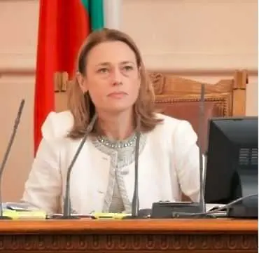 Ива Митева: ИТН има само една червена линия – правата на българите в РСМ