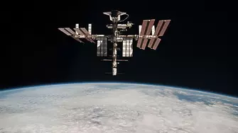 Спътници печатат антените си направо в Космоса 