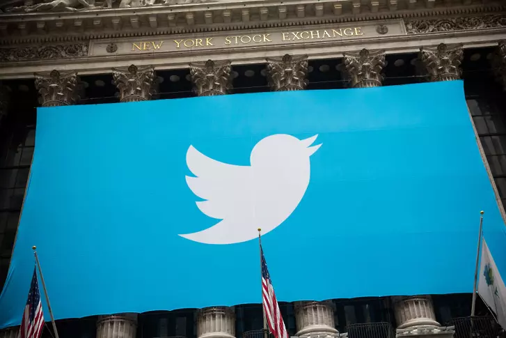 Twitter си постави амбициозна цел за ръст на потребителите