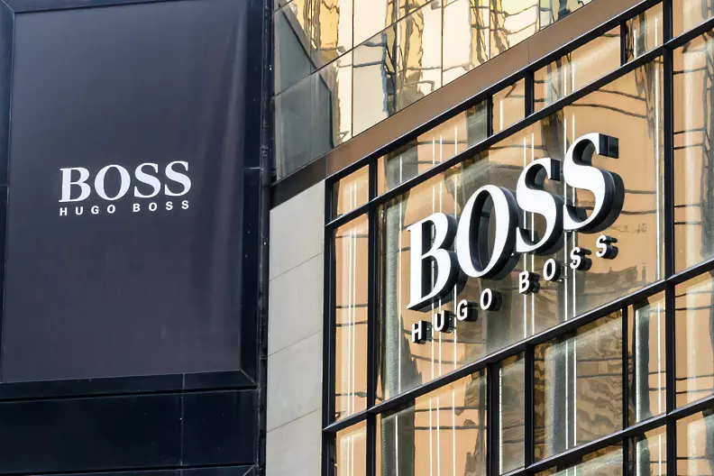 Hugo Boss се завръща във Формула 1 с екипа на Aston Martin