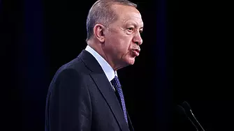 САЩ искат Турция да се отдалечи от Русия, за да й продадат изтребители 