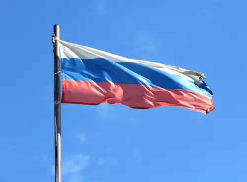Руските дипломати и близките им си тръгват от България с два самолета днес 