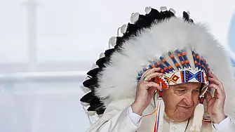 Папата поднесе извинениe на коренното население в Канада 