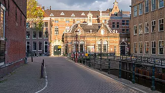 Нидерландия предупреди студентите за недостиг на квартири