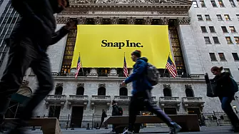 Отчетът на Snap изтри 80 млрд. долара от пазарната стойност на компаниите, разчитащи на онлайн реклами