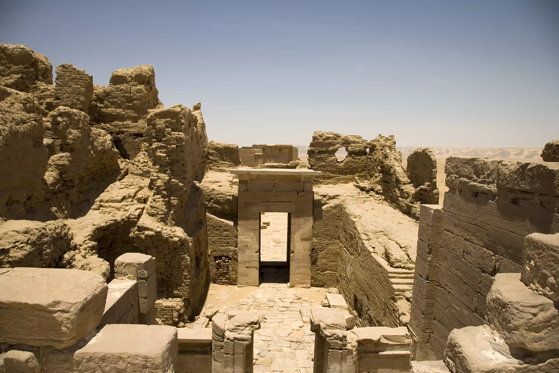 Археолози откриха гробница на египетски генерал на 2500 години 