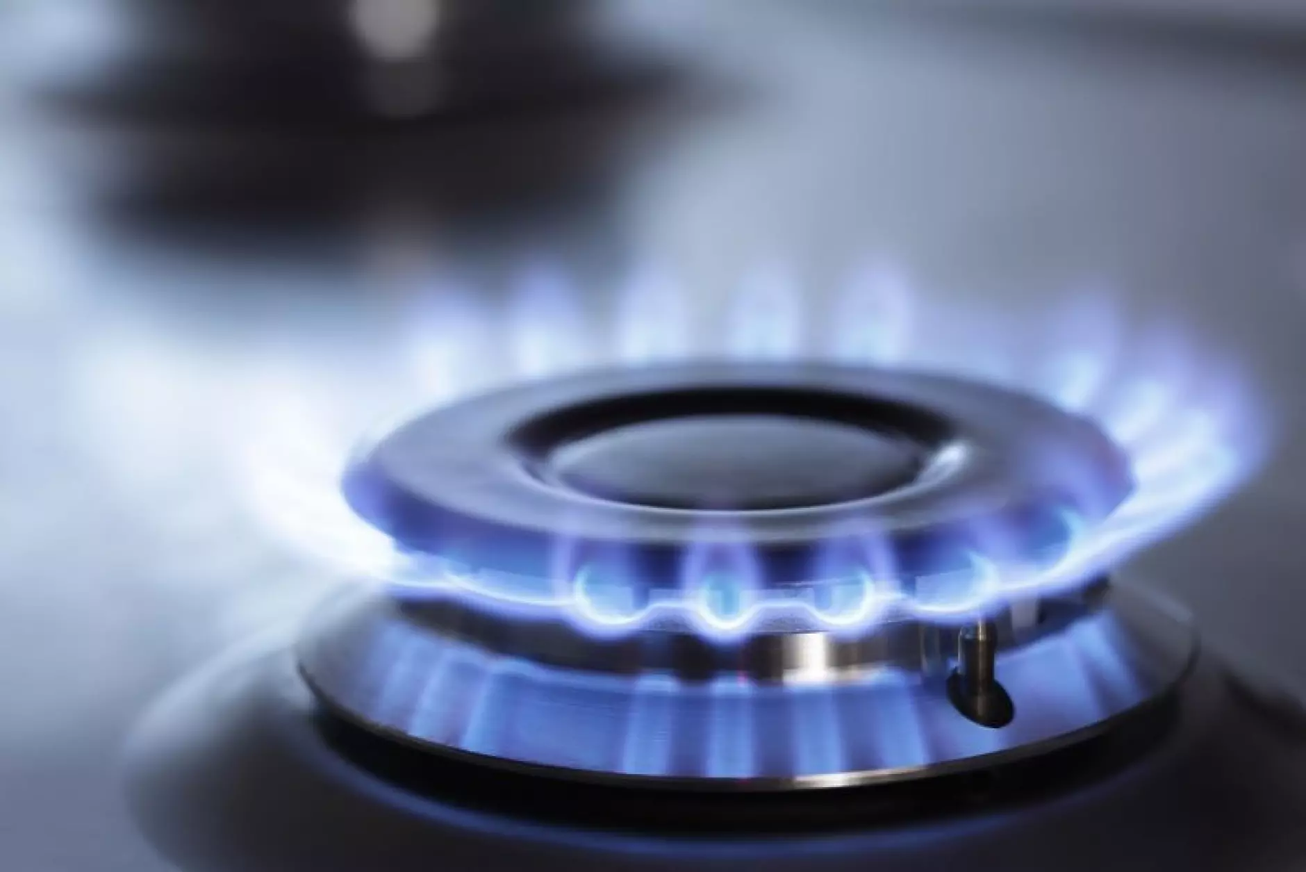 Природният газ в Европа продължава да поддържа рекордни цени