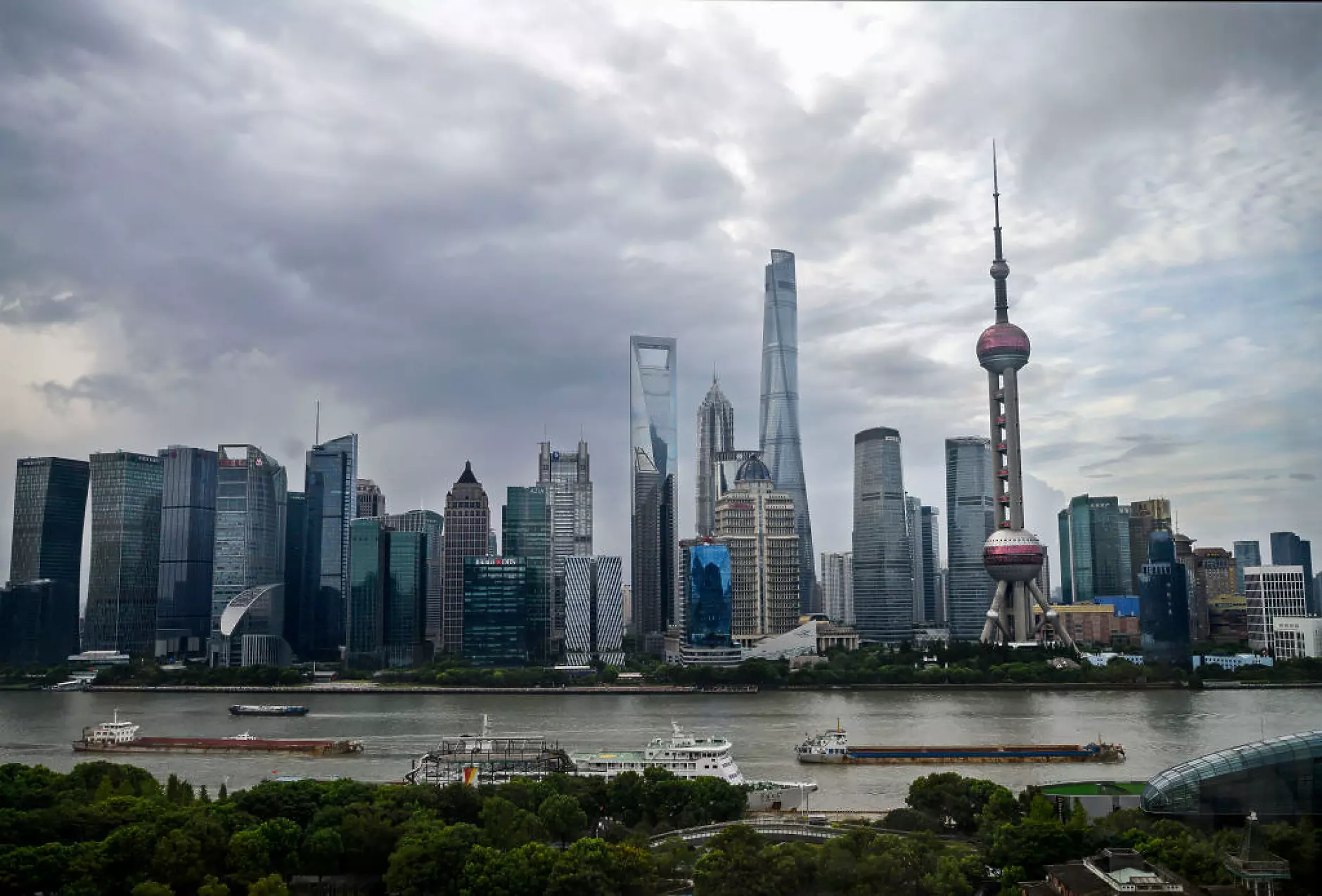 Проучване в 22 страни: Китай е двигателят на световната икономика
