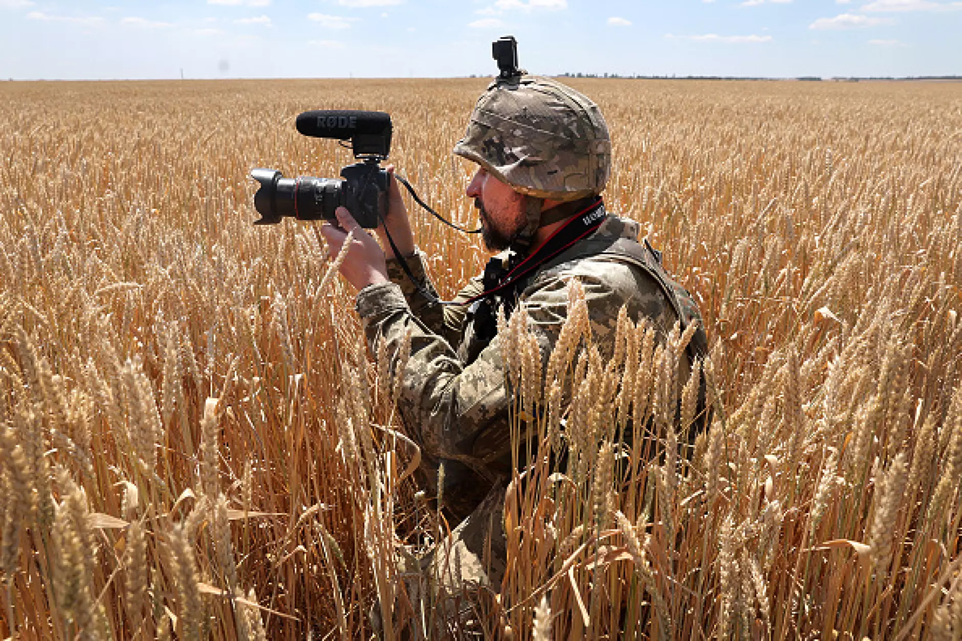 Зърнената реколта в Украйна се срива с над 30 млн. тона заради войната