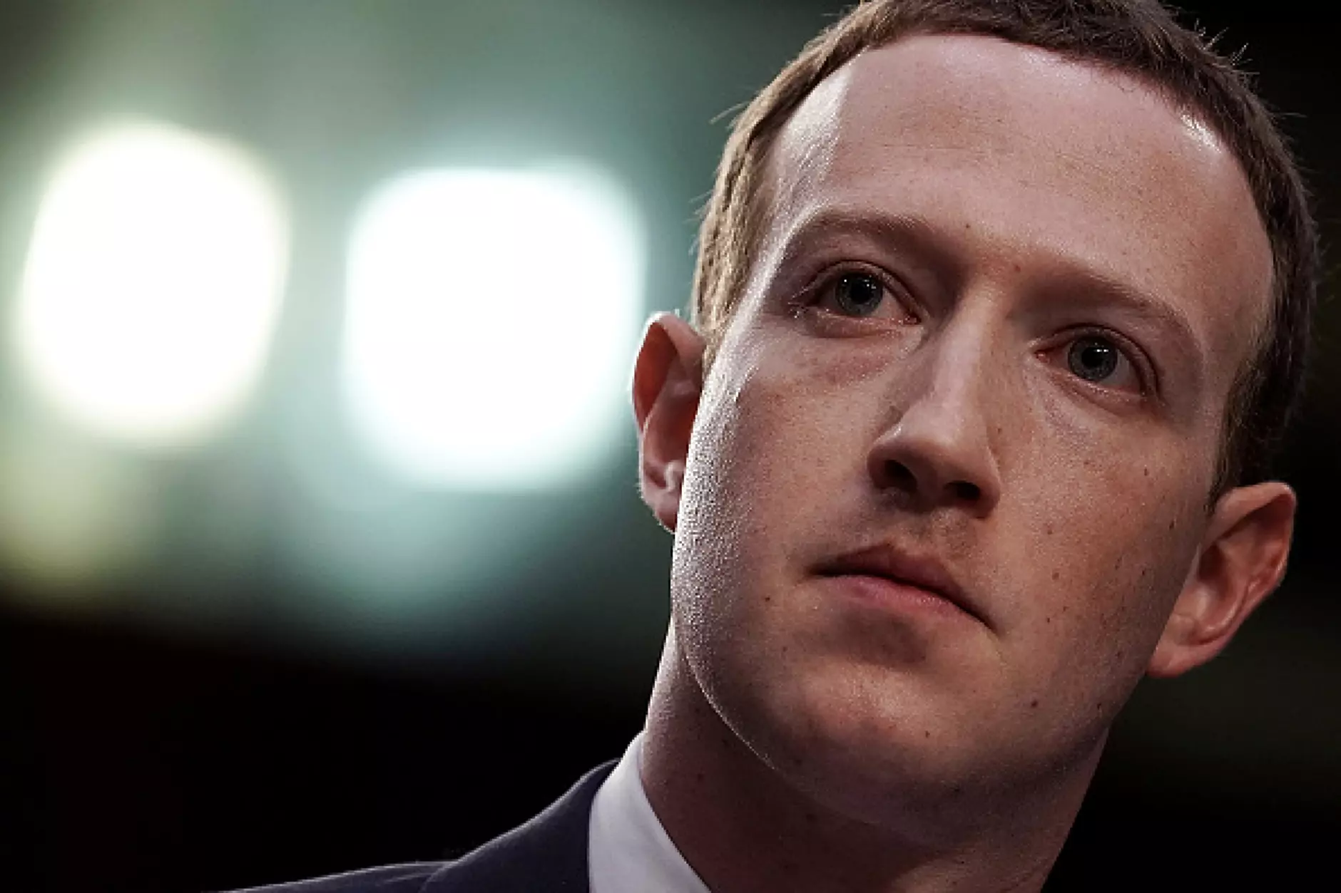 Зукърбърг: Facebook ограничи разпространението на историята за лаптопа на сина на Байдън