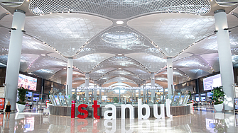 Летище Истанбул е сред десетте най натоварени въздушни гари в света