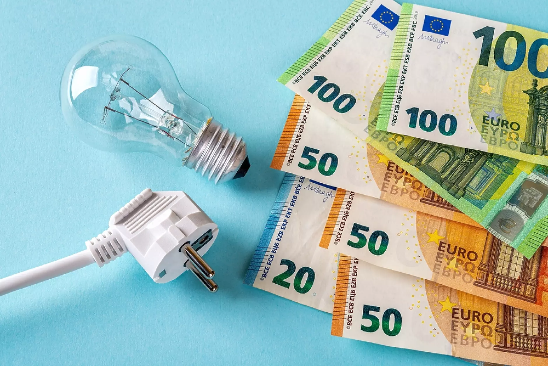 Цените на тока в Европа също растат със задълбочаването на енергийната криза