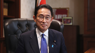 Неодобрението към кабинета на японския премиер Фумио Кишида надхвърли за