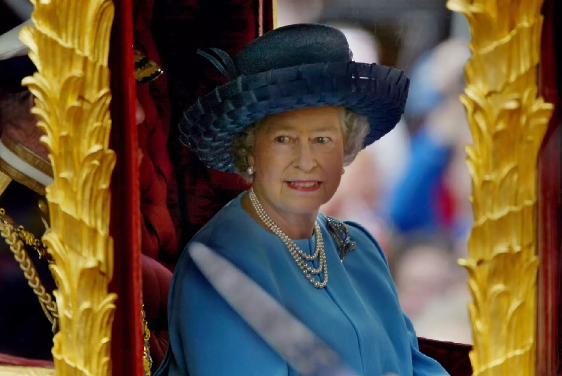 Невероятната промяна, на която кралица Елизабет II бе свидетел*