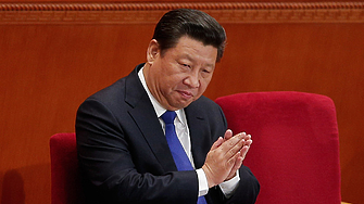 Китайският президент Си Дзинпин пристигна днес в Казахстан за първото