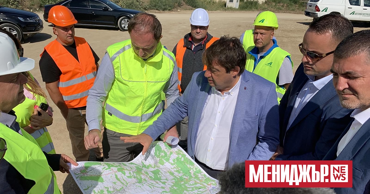 Възстановено е строителството на първите три участъка на магистрала Хемус.