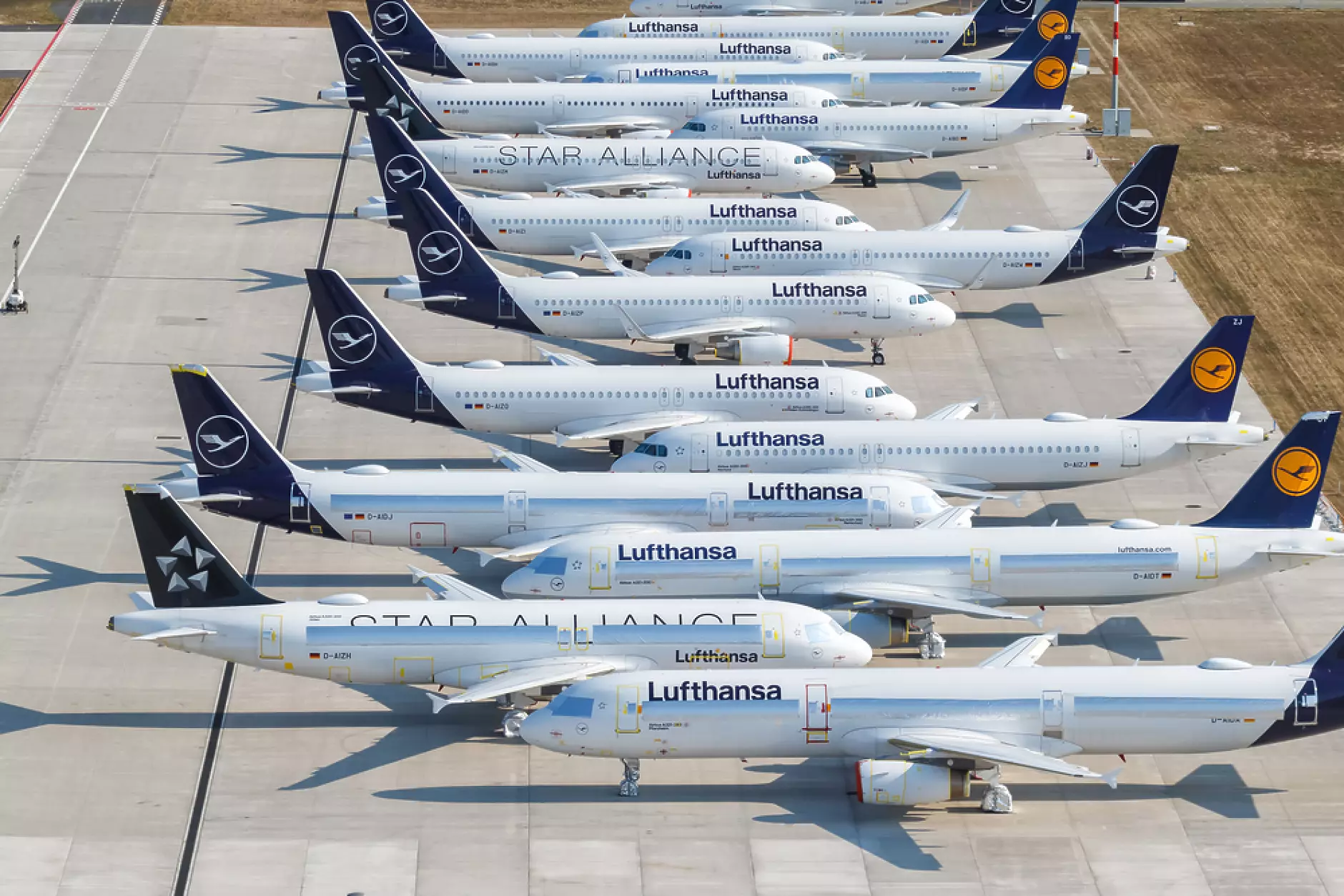 Lufthansa отмени 800 полета. Стачката ще засегне 130 000 пътници