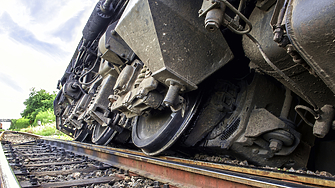 Влакова композиция превозваща въглища дерайлира в Източен Сибир съобщи Kyiv