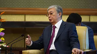 Казахстан обеща закрила за руснаците, които бягат от мобилизацията