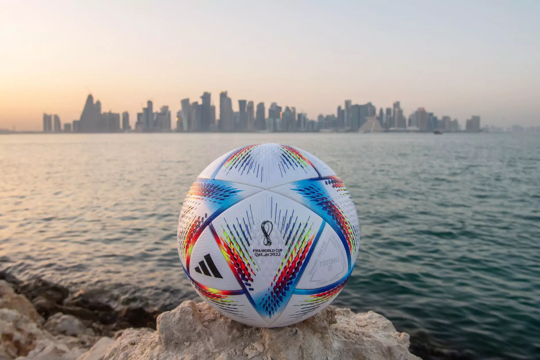 Без задължителна карантина и ваксиниране за зрителите на Световното по футбол в Катар